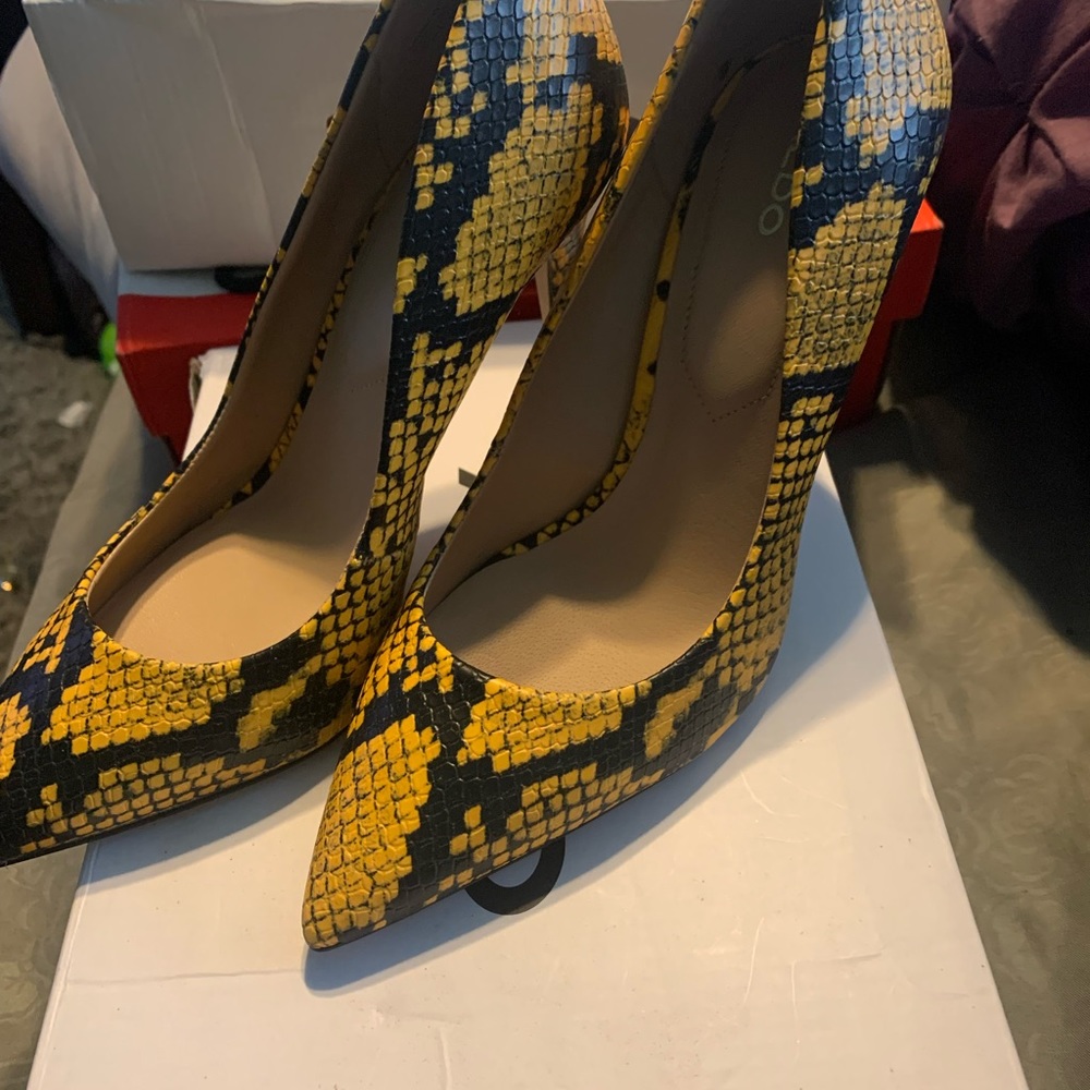 Aldo heels never worn 7.5